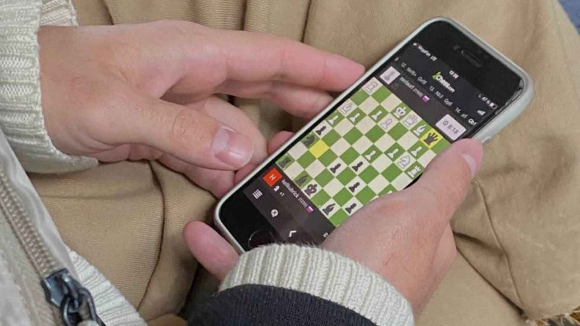 How to Stay Focused During Baccarat Games